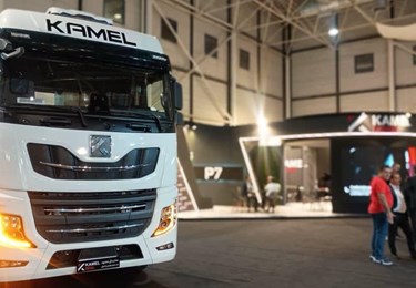 حضور قدرتمند کامل دیزل و رونمایی از کمپرسی P7 در بیست و پنجمین نمایشگاه بینالمللی خودرو مشهد حضور قدرتمند کامل دیزل و رونمایی از کمپرسی P7 در بیست و پنجمین نمایشگاه بینالمللی خودرو مشهد